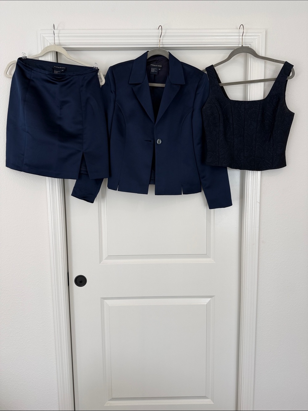 Textured Navy Paisley Skirt